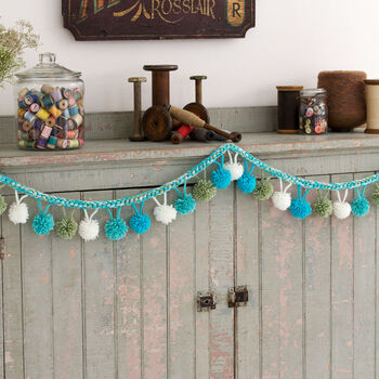 Pompom Garland