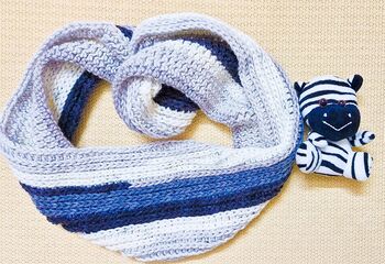 An Easy Knit-Like Infinity Scarf