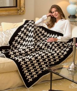 Houndstooth Throw